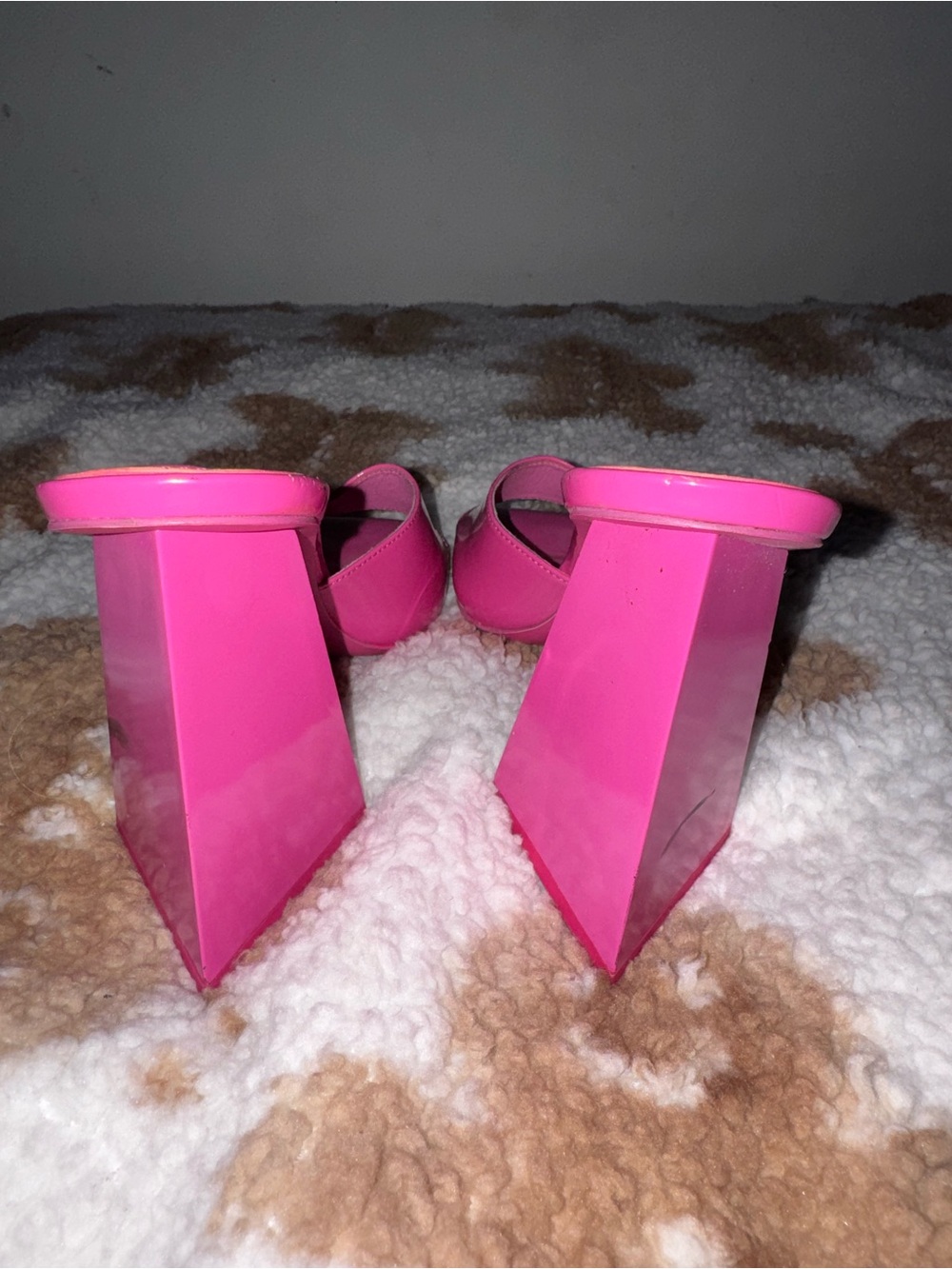 Gianni Bini Vibrant Pink Square-Toe Mule Heels - Picture 4 of 5